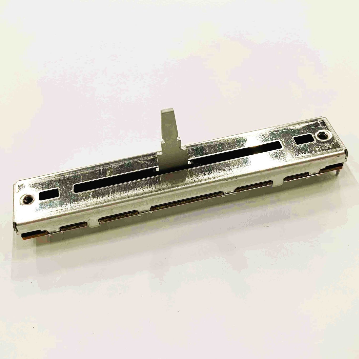 Pioneer DJ/Alpha Theta DCV1006 - VARIABLE RESISTOR
